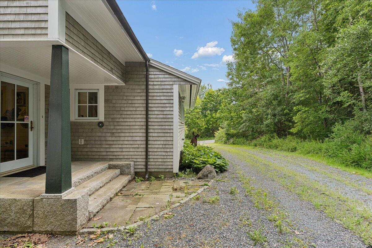 31 State Street Castine, ME 04421 - Photo 8 of 63 55-31 State St. -51