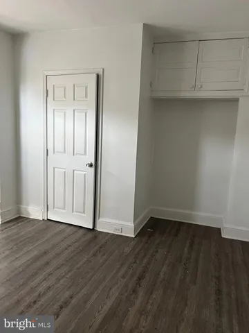 a bathroom with a toilet