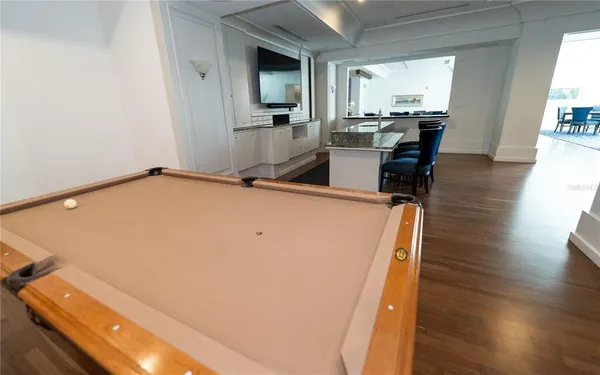 $2,950 | 1350 Main Street, Unit 200, Sarasota, FL 34236