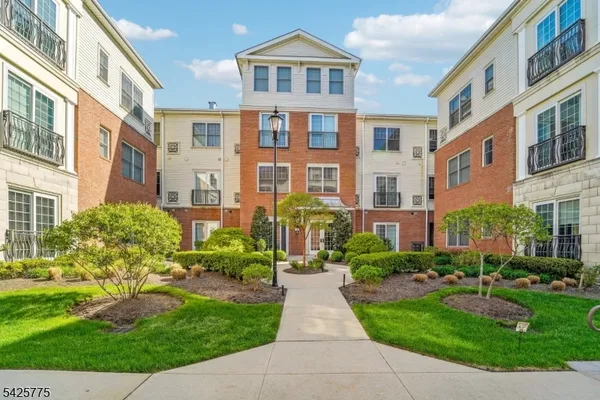 $4,700 | 1212 The Plaza, Tenafly, NJ 07670