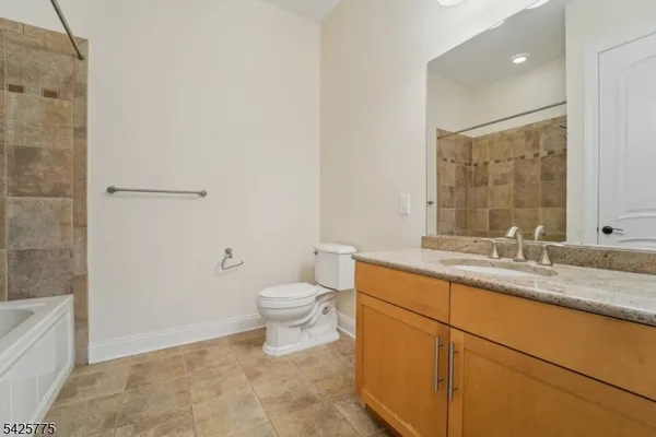 $4,700 | 1212 The Plaza, Tenafly, NJ 07670