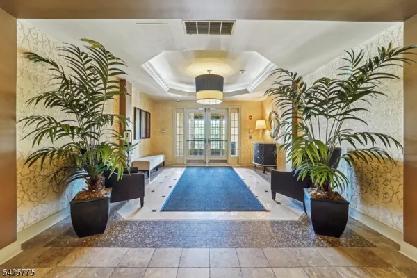 $4,700 | 1212 The Plaza, Tenafly, NJ 07670