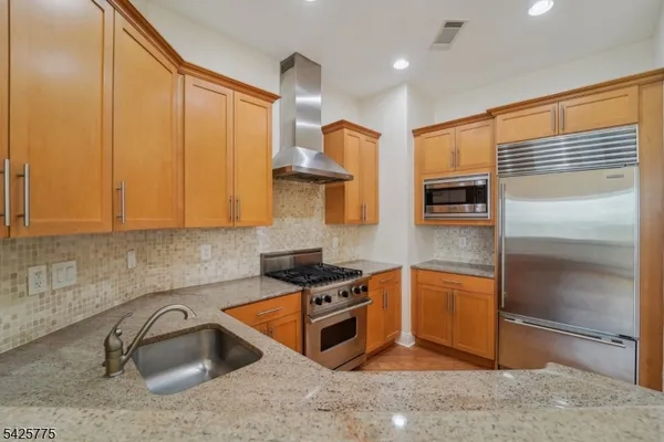 $4,700 | 1212 The Plaza, Tenafly, NJ 07670