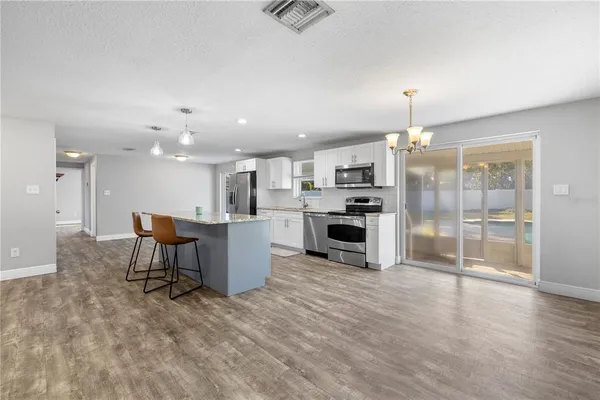 $400,000 | 601 Dewolf Road, Brandon, FL 33511