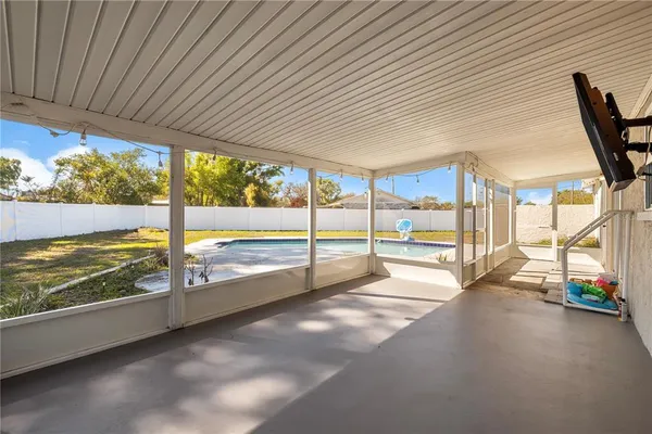 $400,000 | 601 Dewolf Road, Brandon, FL 33511