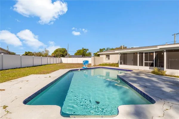 $400,000 | 601 Dewolf Road, Brandon, FL 33511