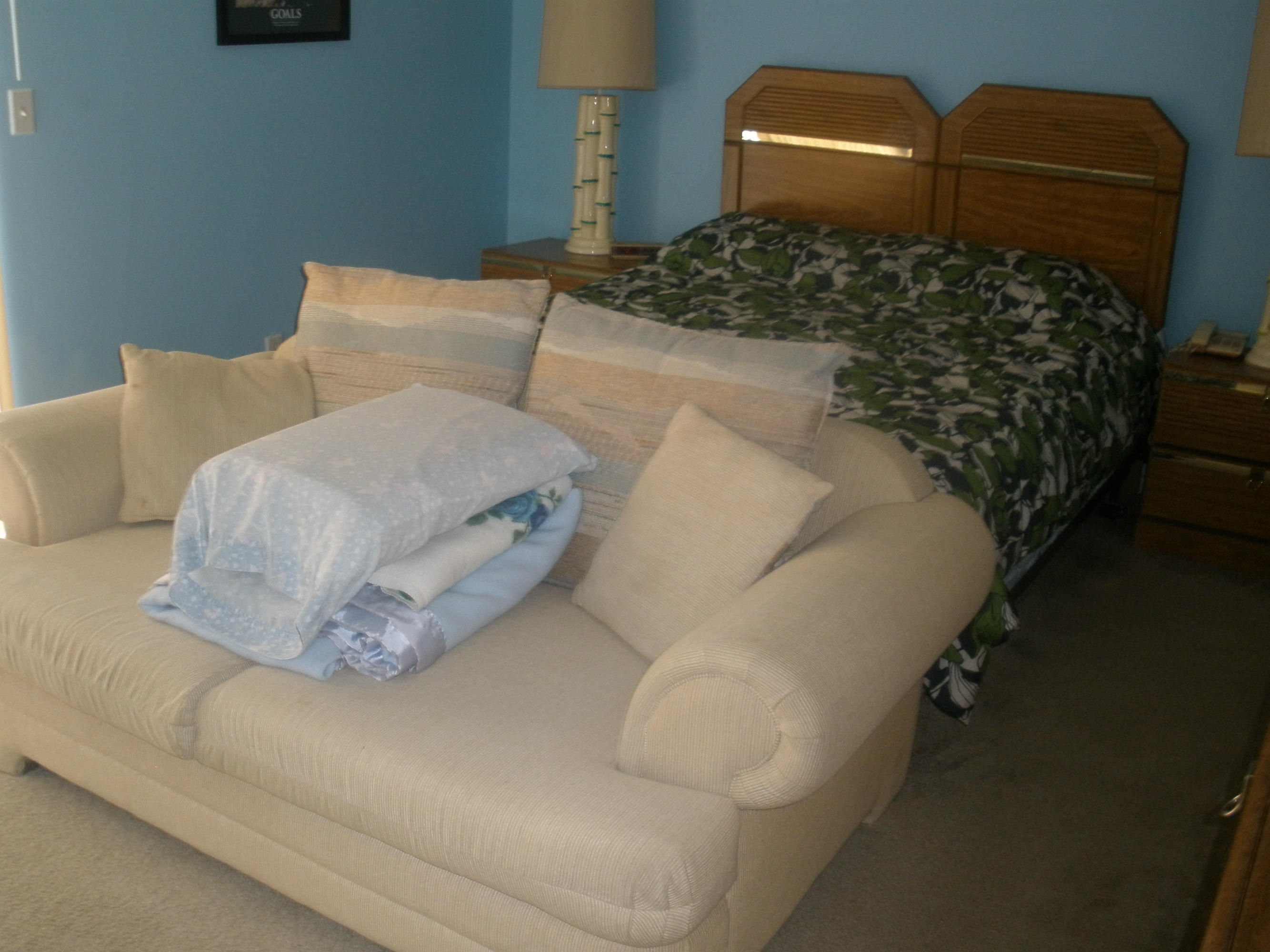 492 Mansfield K Boca Raton, FL 33434 - Photo 8 of 11 a bathroom with a sink and mirror