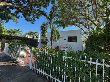$795,000 | 1738 Southwest 17th Street, Miami, FL 33145
