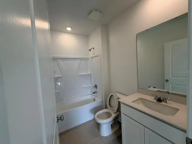 $2,400 | 3626 Hardman Drive, Lake Wales, FL 33853