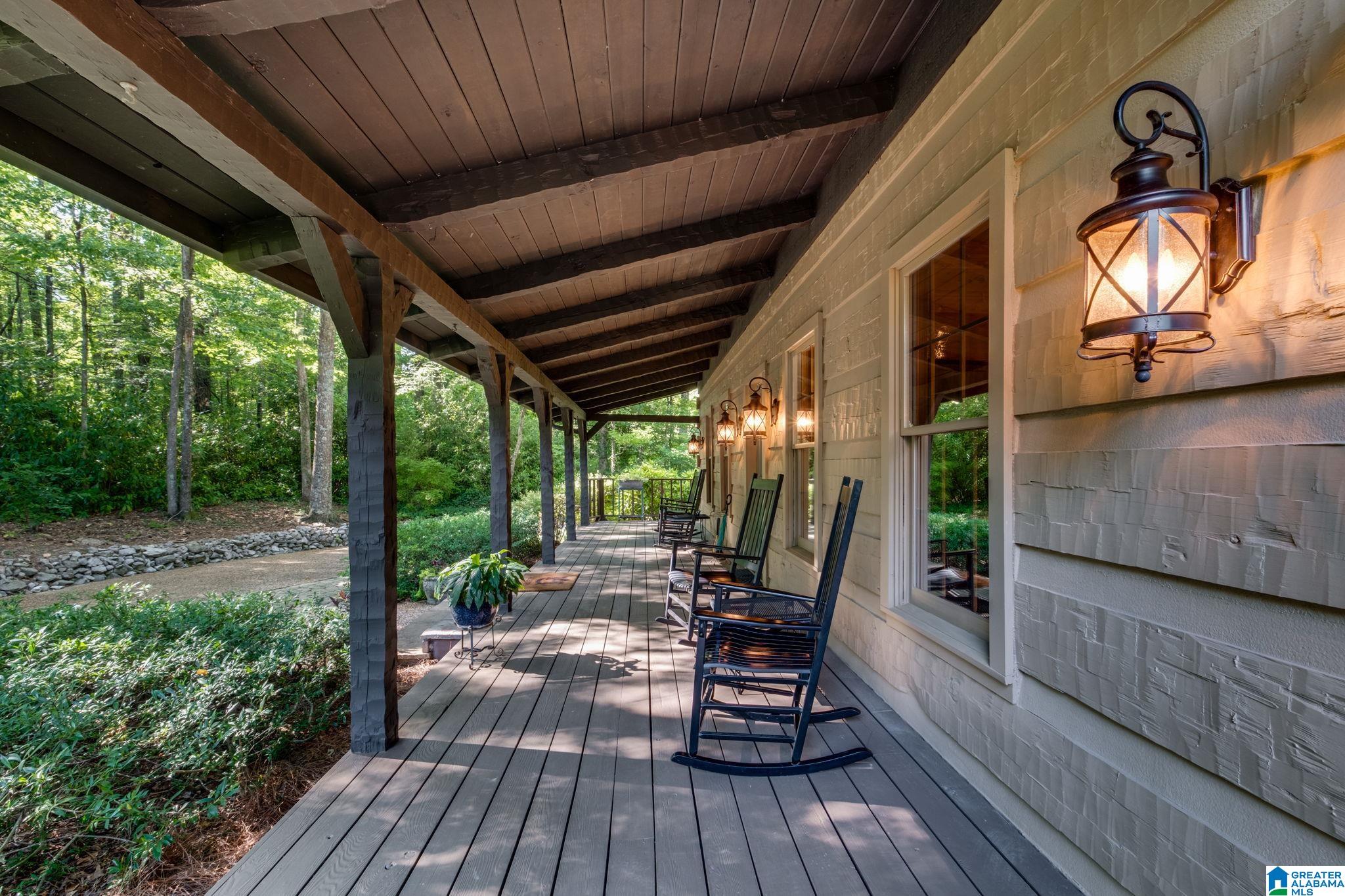 8484 Chelsea Road Columbiana, AL 35051 - Photo 4 of 77