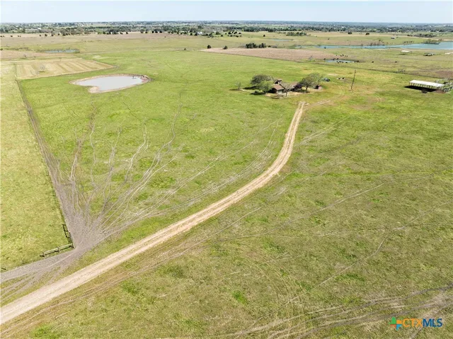 $945,000 | 11552 Farm To Market Road 1383, Schulenburg, TX 78956