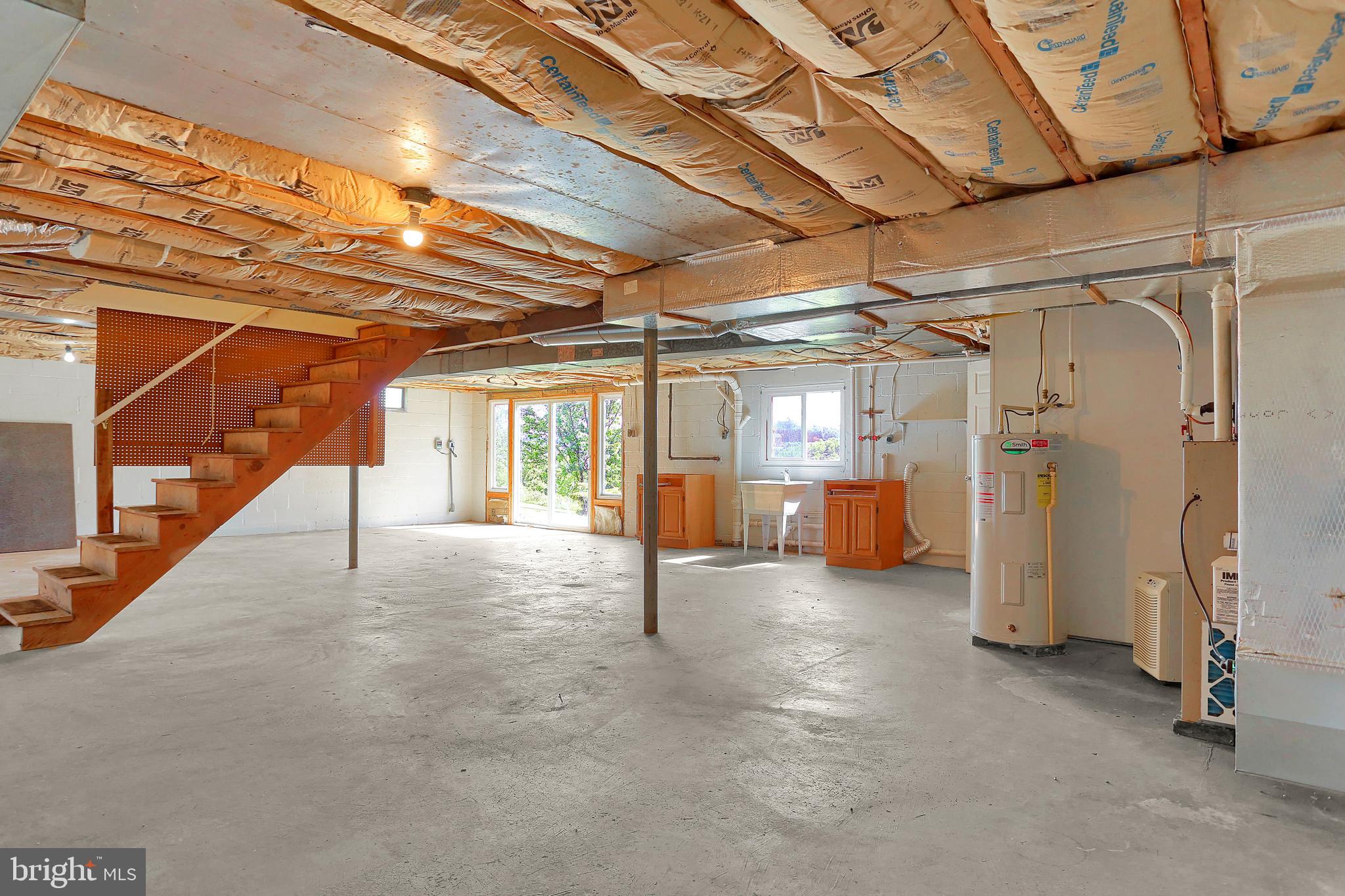 2465 Springwood Road York, PA 17402 - Photo 20 of 25 Gallery Image 20