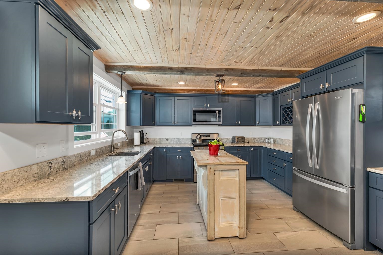 190 Island Path Hampton, NH 03842 - Photo 2 of 57