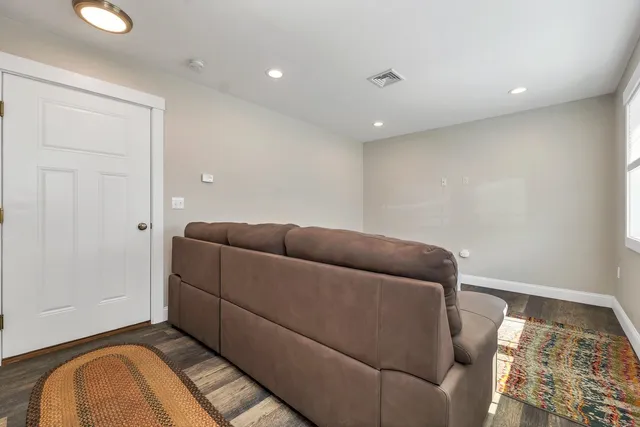 $899,900 | 190 Island Path, Hampton, NH 03842