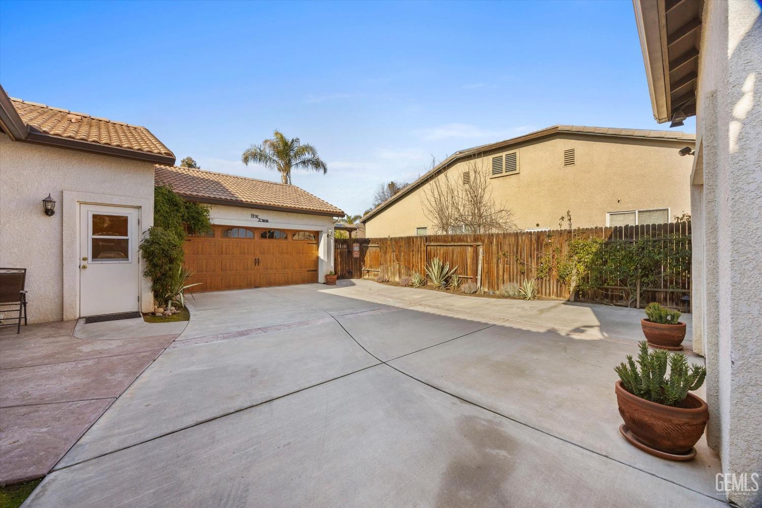 Undisclosed Address Bakersfield, CA 93311 - Photo 40 of 49