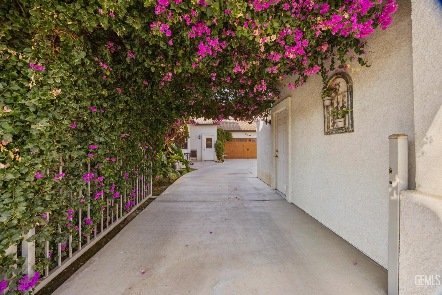 Undisclosed Address Bakersfield, CA 93311 - Photo 41 of 49