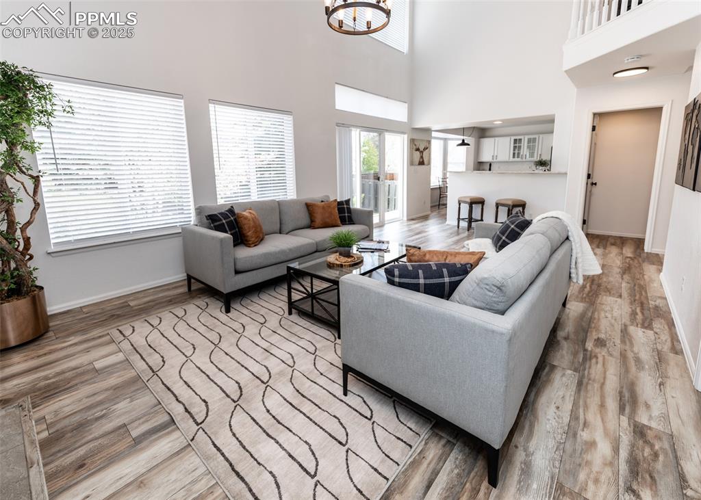 508 Fox Run Circle Colorado Springs, CO 80921 - Photo 18 of 50 a living room with furniture and a window