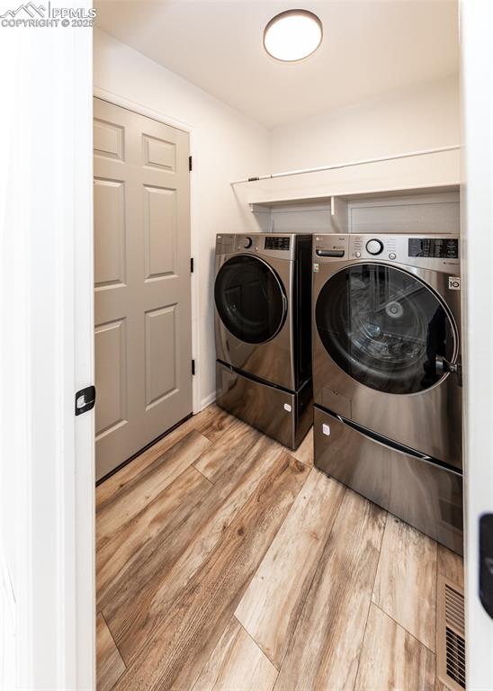508 Fox Run Circle Colorado Springs, CO 80921 - Photo 45 of 50 a utility room with dryer and washer