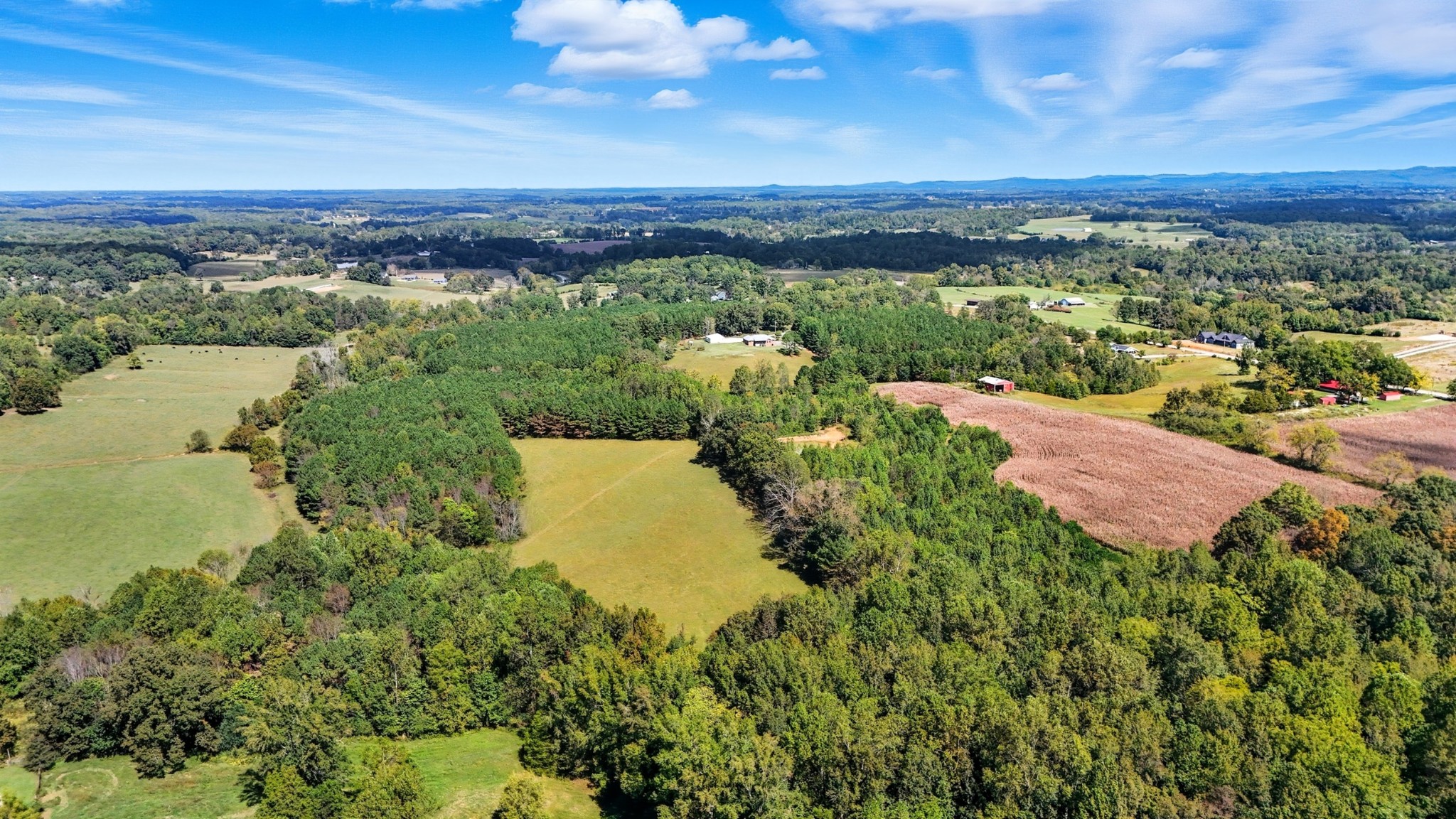 0 Liberty Road Sparta, TN 38583 - Photo 11 of 30 a view of a lake and mountain