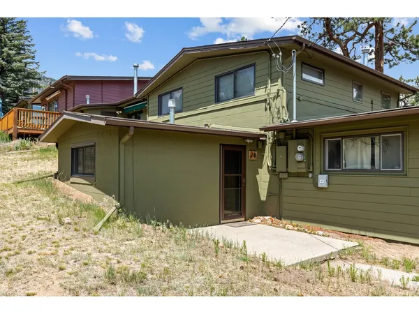 $299,000 | 1250 South St Vrain Avenue, Unit 14, Estes Park, CO 80517
