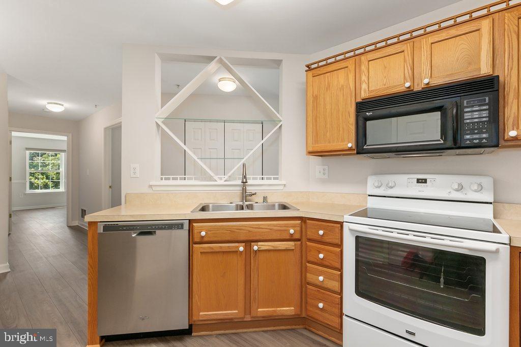 6510 Ridenour Way East, Unit 2D Sykesville, MD 21784 - Photo 12 of 35