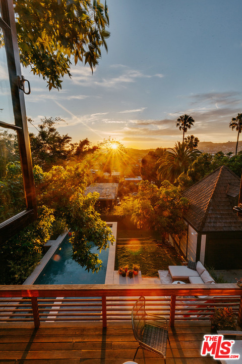 1341 Edgecliffe Drive Los Angeles, CA 90026 - Photo 5 of 51