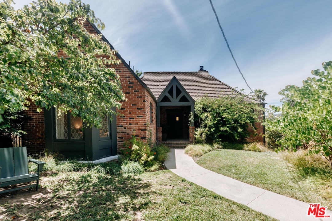1341 Edgecliffe Drive Los Angeles, CA 90026 - Photo 9 of 51 a front view of a house with a yard