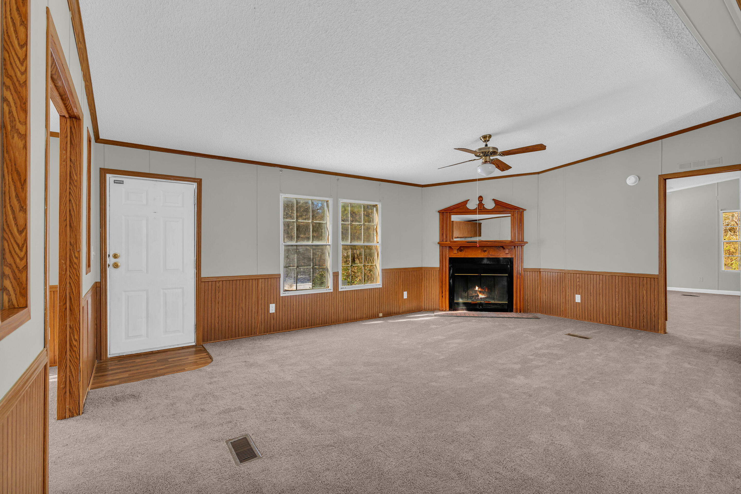 1353 Wrightsboro Road Thomson, GA 30824 - Photo 14 of 75 49