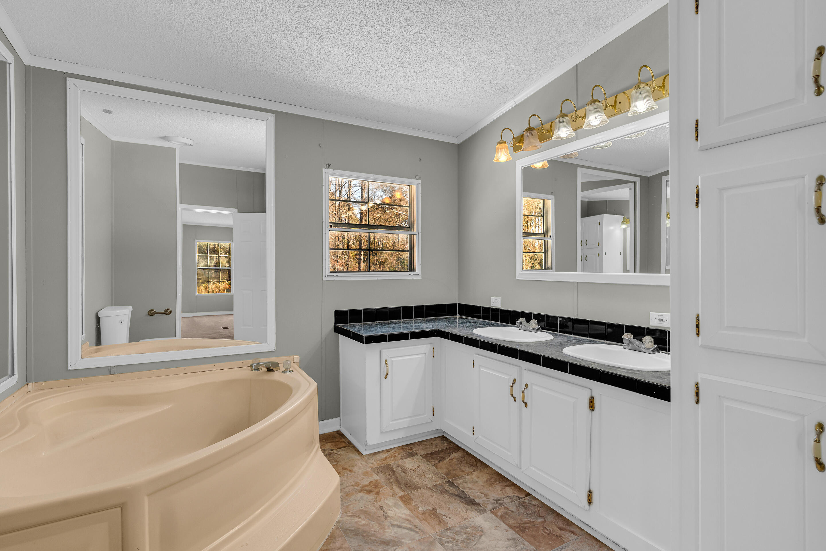 1353 Wrightsboro Road Thomson, GA 30824 - Photo 29 of 75 64