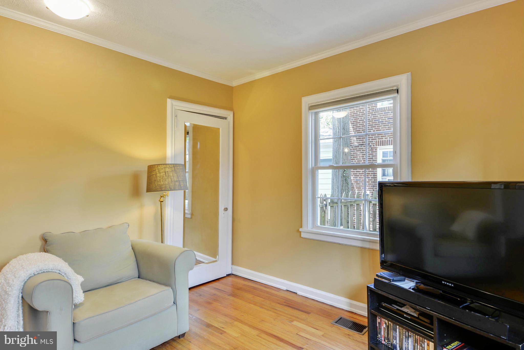 8615 Cedar Street Silver Spring, MD 20910 - Photo 13 of 28 Bedroom