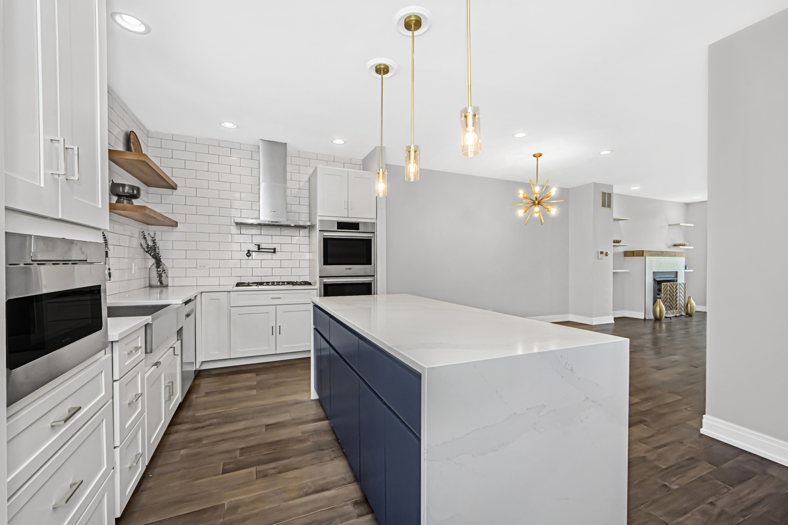 406 East 46th Street, Unit B4 Chicago, IL 60653 - Photo 13 of 41