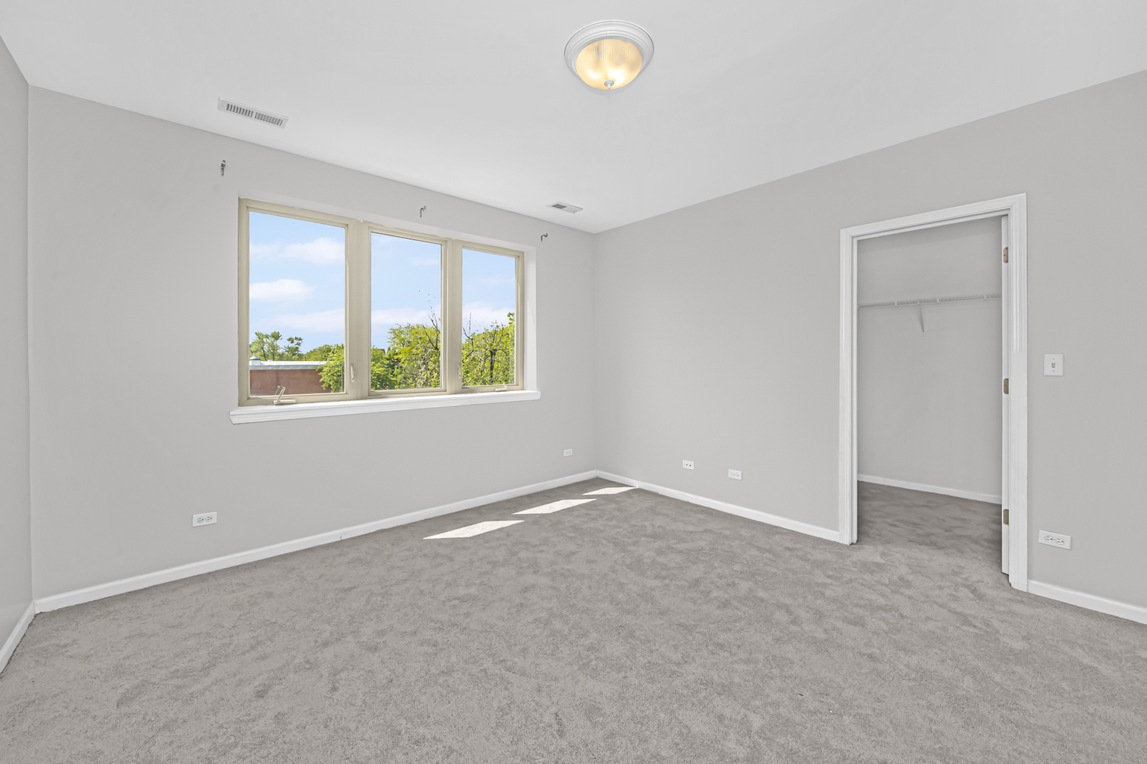 406 East 46th Street, Unit B4 Chicago, IL 60653 - Photo 19 of 41