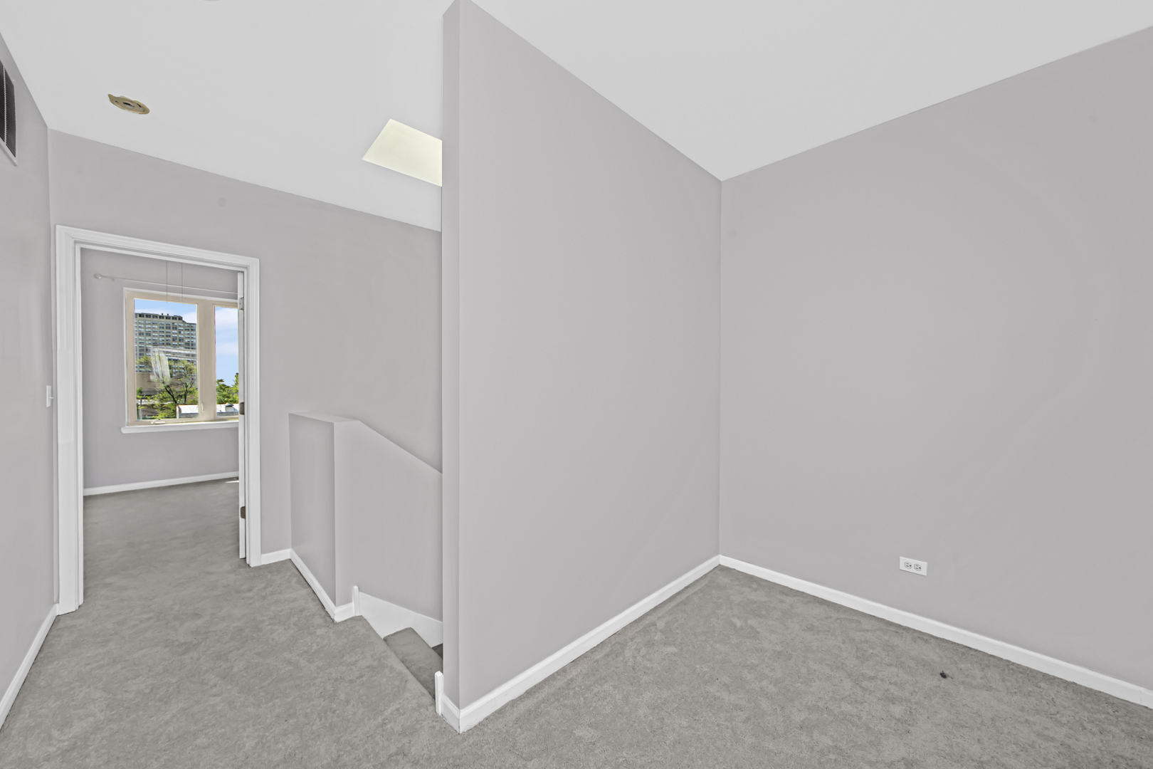 406 East 46th Street, Unit B4 Chicago, IL 60653 - Photo 30 of 41