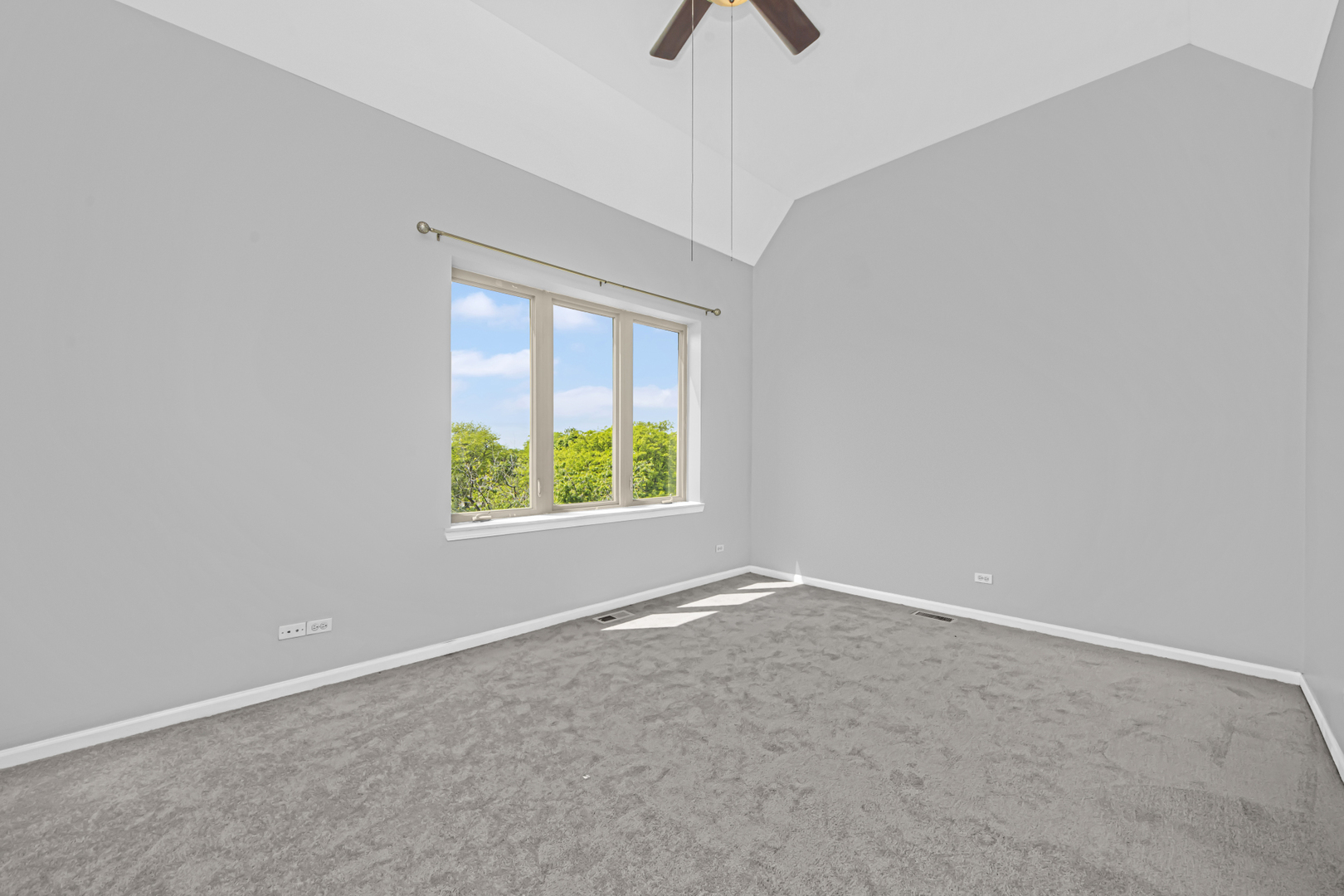 406 East 46th Street, Unit B4 Chicago, IL 60653 - Photo 31 of 41