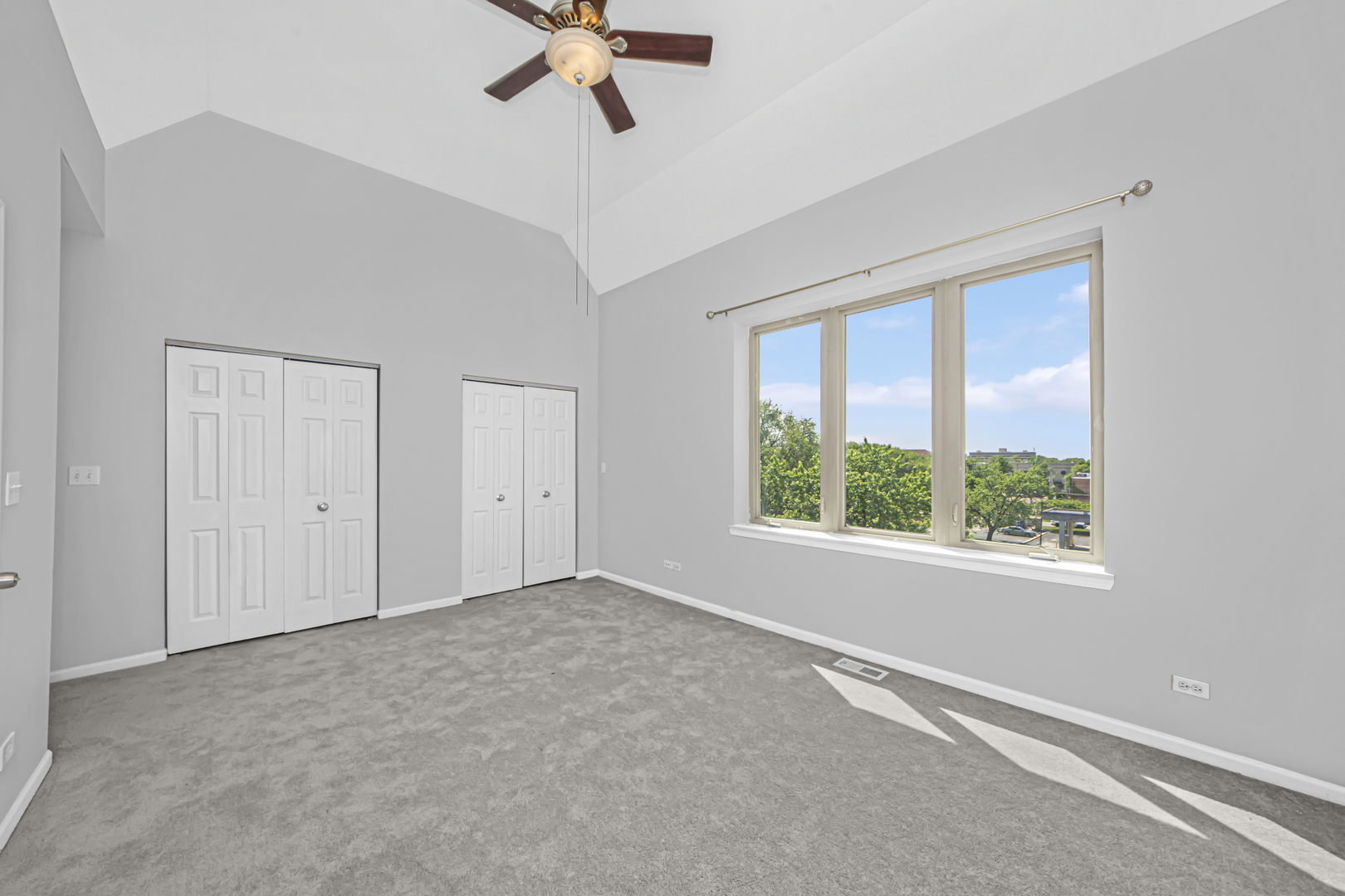 406 East 46th Street, Unit B4 Chicago, IL 60653 - Photo 33 of 41