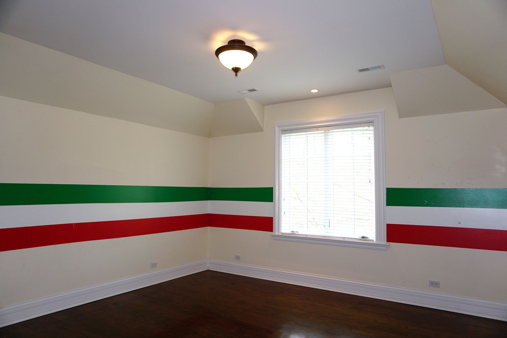 500 Voltz Road Northbrook, IL 60062 - Photo 30 of 48