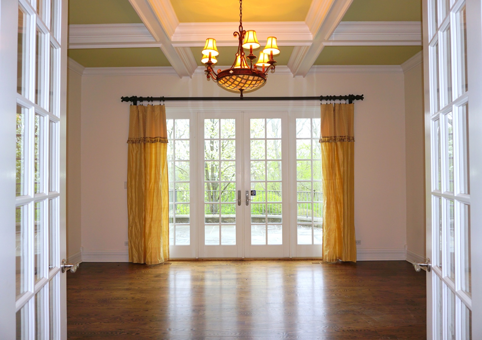 500 Voltz Road Northbrook, IL 60062 - Photo 10 of 48