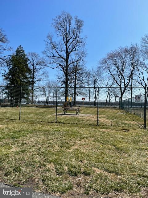 67002-00 Delaire Landing Road, Unit 2 Philadelphia, PA 19114 - Photo 37 of 57 Gallery Image 37