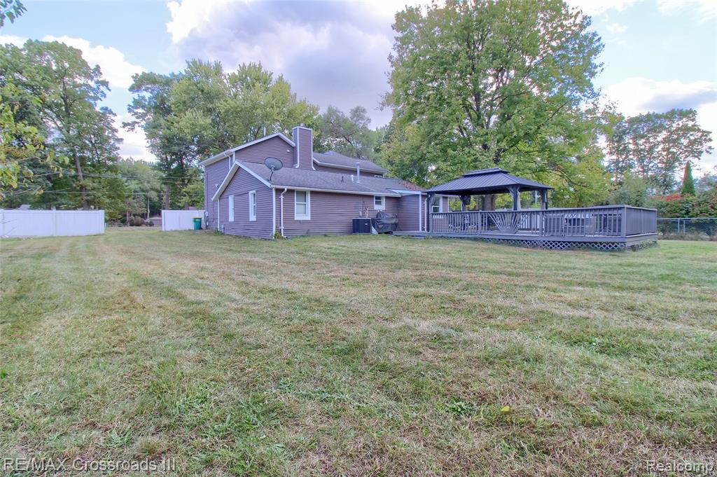 43216 Bemis Road Belleville, MI 48111 - Photo 29 of 38