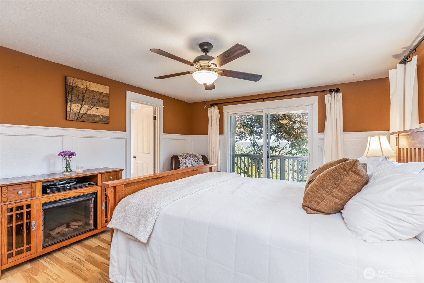211 East Jonathan Road Bothell, WA 98012 - Photo 16 of 40