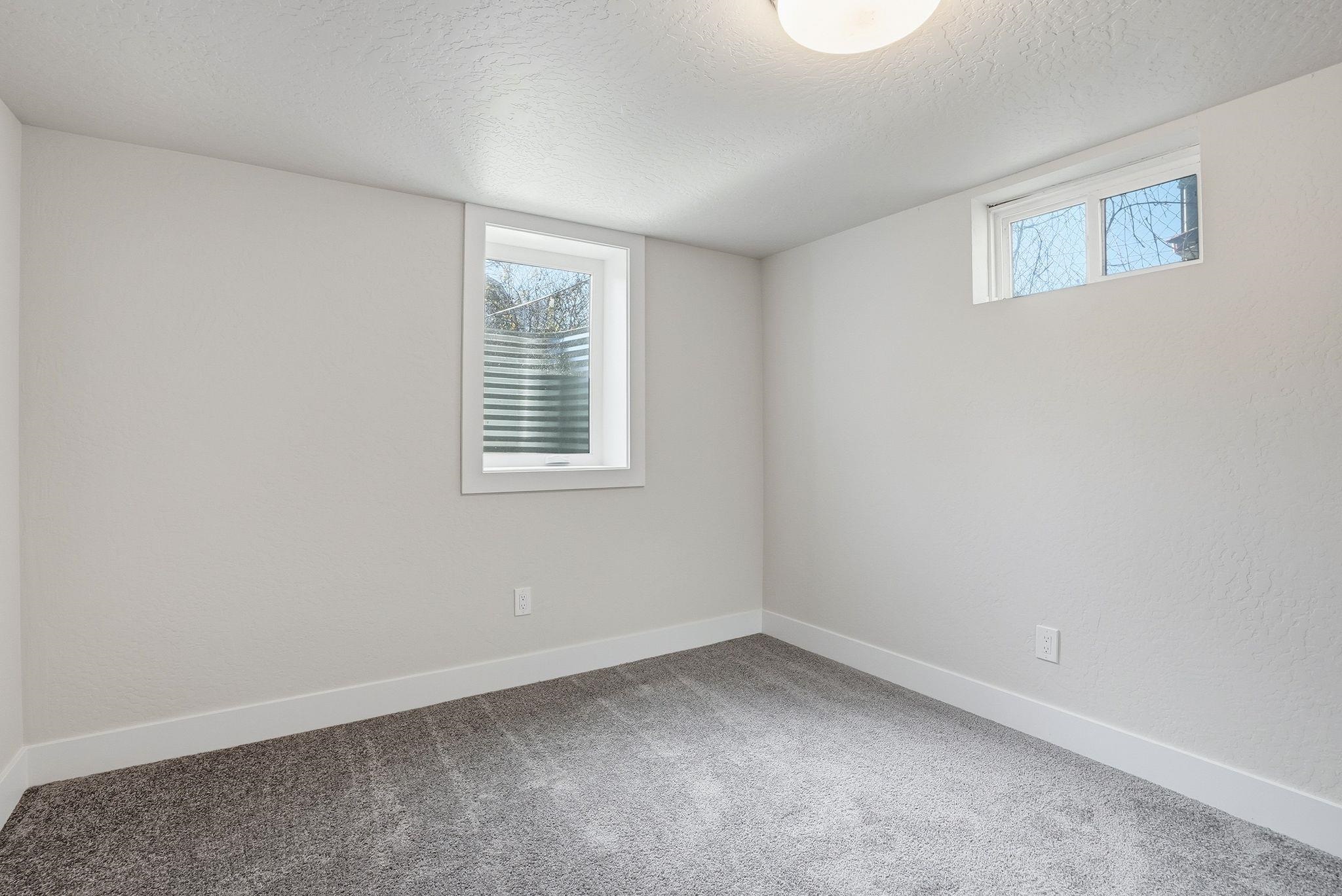 1422 East 9th Avenue Spokane, WA 99202 - Photo 27 of 41