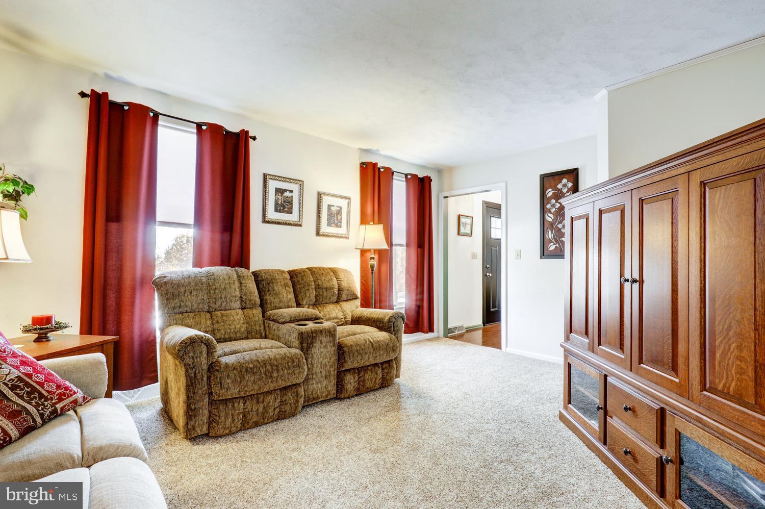 1012 Rabbit Hill Road Lititz, PA 17543 - Photo 2 of 13 a living room with furniture and a window