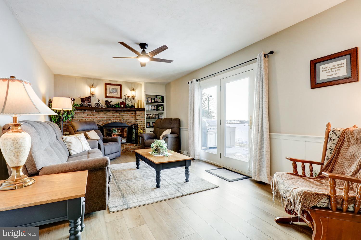1012 Rabbit Hill Road Lititz, PA 17543 - Photo 5 of 13 a living room with furniture