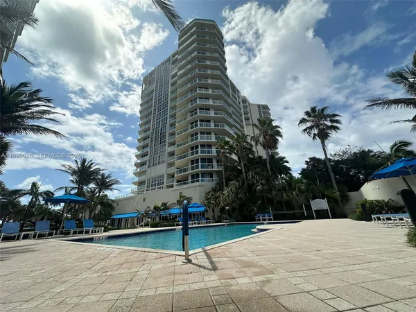 $6,500 | 6001 North Ocean Drive, Unit 503, Hollywood, FL 33019