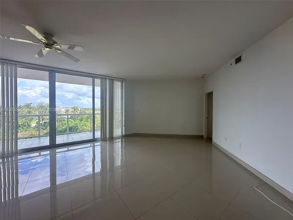 $6,500 | 6001 North Ocean Drive, Unit 503, Hollywood, FL 33019