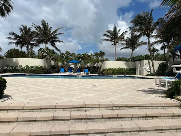 $6,500 | 6001 North Ocean Drive, Unit 503, Hollywood, FL 33019