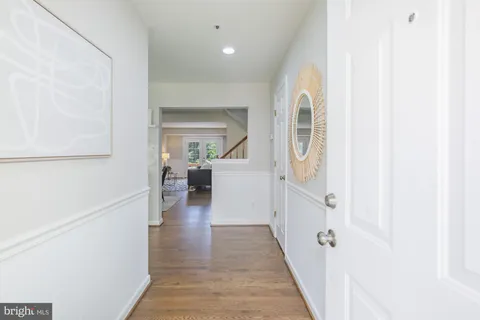 $695,000 | 16 Rockcrest Circle, Rockville, MD 20851