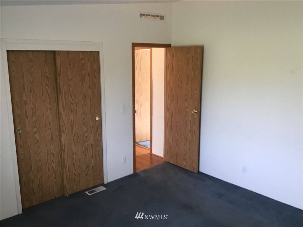 911 Meadow Ridge Drive, Unit 32 Wenatchee, WA 98801 - Photo 11 of 18 Gallery Image 11