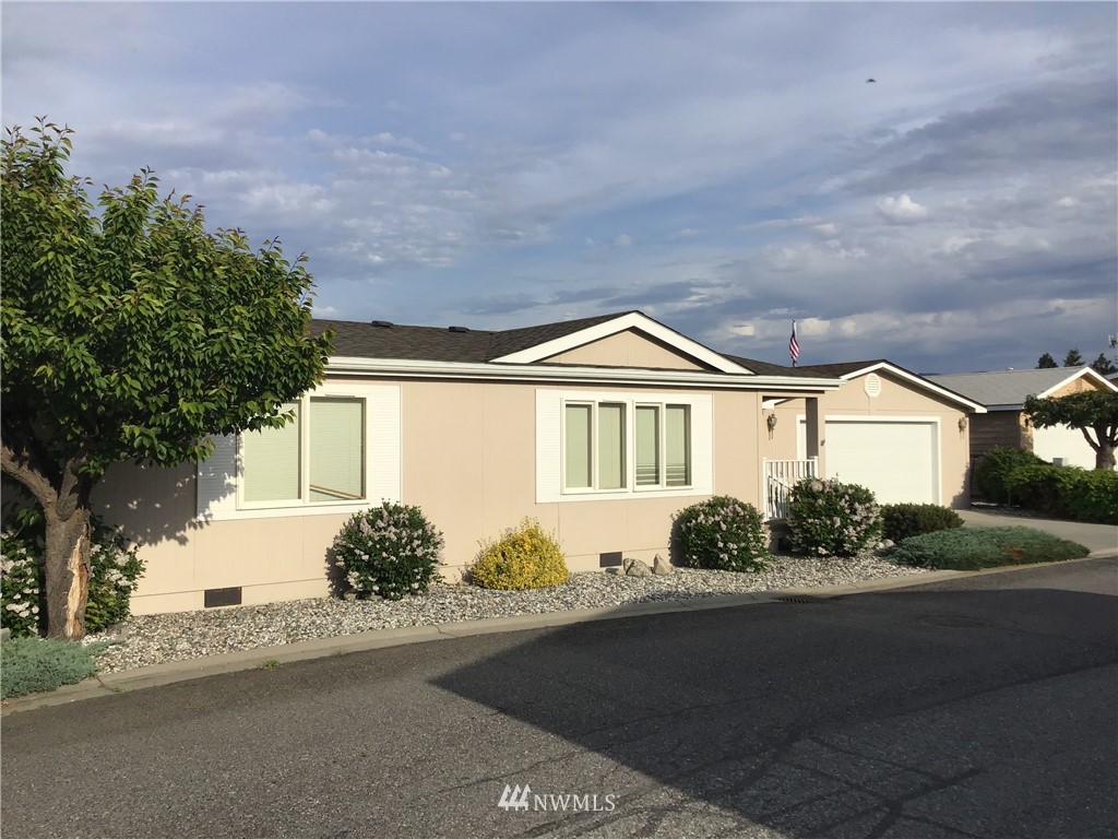 911 Meadow Ridge Drive, Unit 32 Wenatchee, WA 98801 - Photo 18 of 18 Gallery Image 18