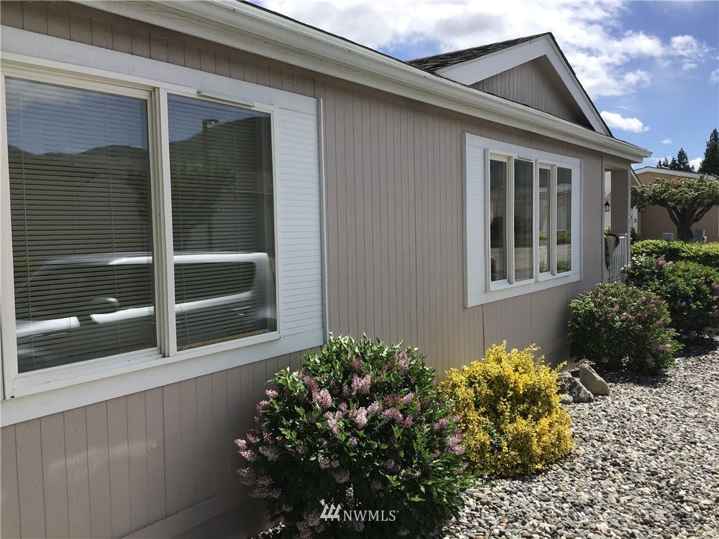911 Meadow Ridge Drive, Unit 32 Wenatchee, WA 98801 - Photo 7 of 18 Gallery Image 7